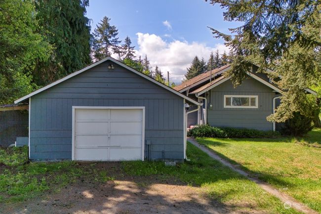 3933 Old Olympic Hwy, House other with 3 bedrooms, 3 bathrooms and 2 parking in Port Angeles WA | Image 35