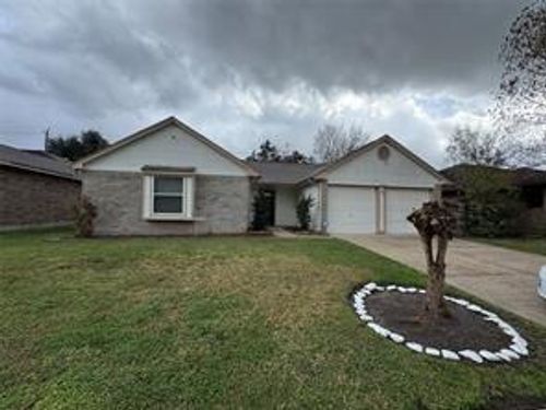 2211 Pilgrims Bend Dr, Friendswood, TX, 77546-6510 | Card Image