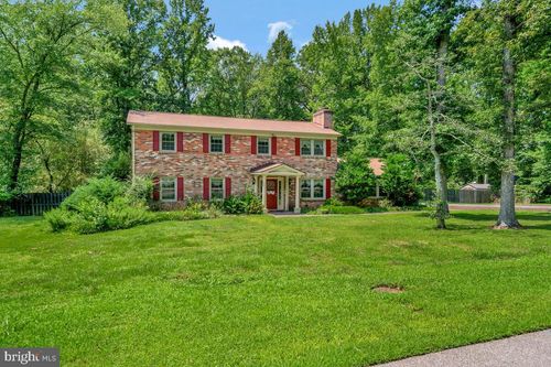 10524 Anita Dr, LORTON, VA, 22079-3527 | Card Image