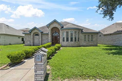 2801 Bluebird Ave, McAllen, TX, 78504-4772 | Card Image