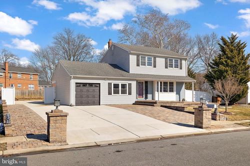 2407 Larkwood Dr, WILMINGTON, DE, 19810-2605 | Card Image