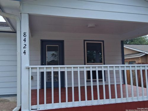 8424 Forest Ridge Dr, San Antonio, TX, 78239-4008 | Card Image