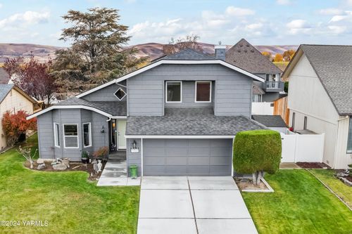 5504 Bristol Way, Yakima, WA, 98908 | Card Image