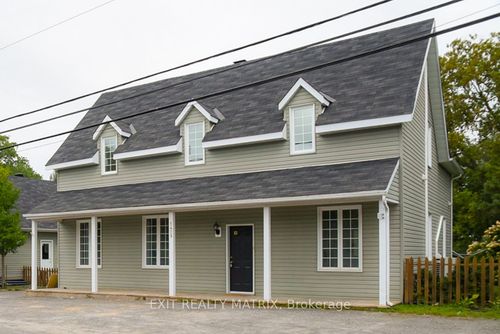 unit-2-1429 Meadow Dr, Greely, ON, K4P1B1 | Card Image