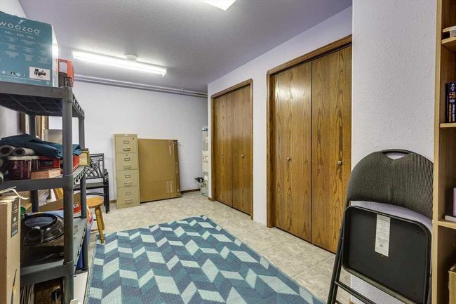 40 - 939 Ramage Crescent, Townhouse with 3 bedrooms, 3 bathrooms and 3 parking in Red Deer AB | Image 37