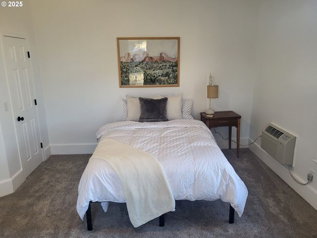 60355 Highway 26, House other with 5 bedrooms, 4 bathrooms and null parking in John Day OR | Image 15