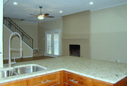 7517 Wellcrest Dr, Dallas, TX, 75230-4854 | Card Image