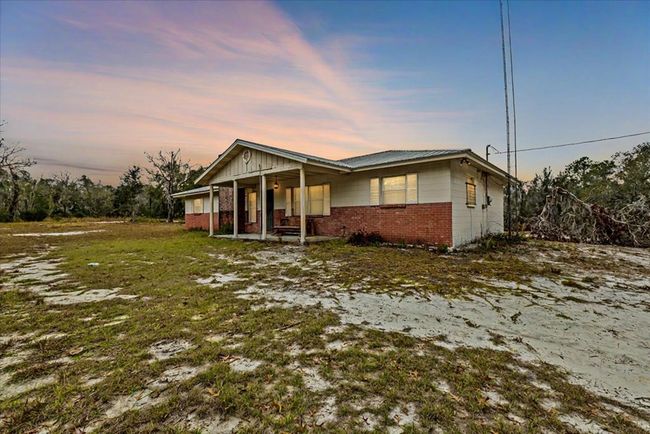 6030 Se 85 Th Loop, House other with 3 bedrooms, 2 bathrooms and null parking in TRENTON FL | Image 30