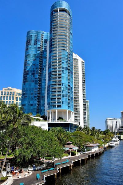 1608 - 333 Las Olas Way, Condo with 2 bedrooms, 2 bathrooms and null parking in Fort Lauderdale FL | Image 1