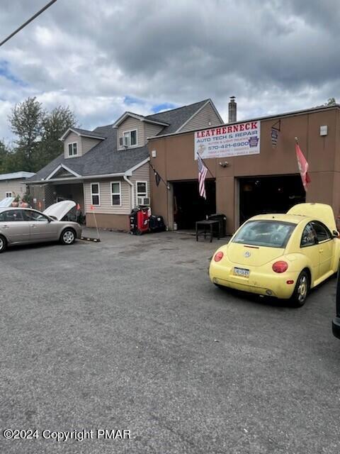 2115 Milford Rd, East Stroudsburg, PA 18301