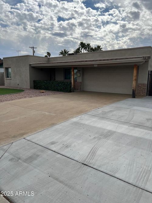 957 E Mckellips Rd, Tempe, AZ, 85288-1302 | Card Image