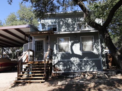 1468 Pebble Beach Rd, Lakehills, TX, 78063-6414 | Card Image