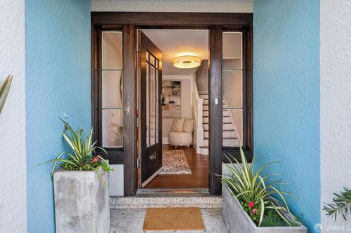 664 27th Ave, San Francisco, CA, 94121-2813 | Card Image