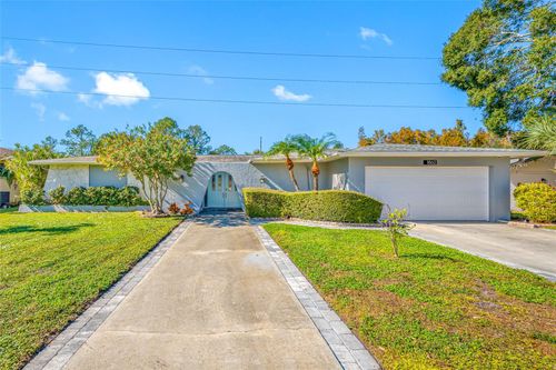 1862 Del Robles Dr, CLEARWATER, FL, 33764-6429 | Card Image