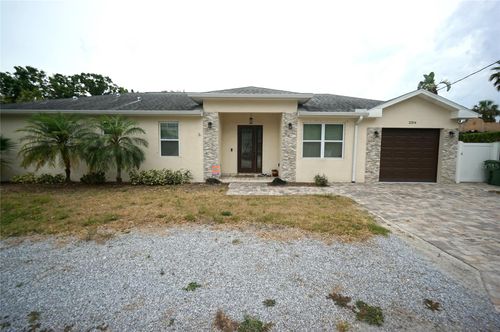 2314 W Saint Sophia St, TAMPA, FL, 33607-6418 | Card Image