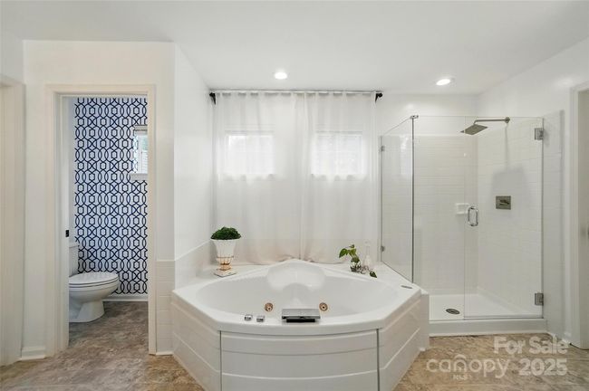 21300 Crown Lake Dr, House other with 4 bedrooms, 3 bathrooms and null parking in Cornelius NC | Image 29