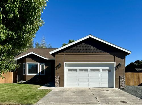5168 Regency Dr, Klamath Falls, OR, 97603-9002 | Card Image