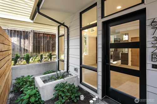 b-6732 Alonzo Ave Nw, Seattle, WA, 98117-5341 | Card Image