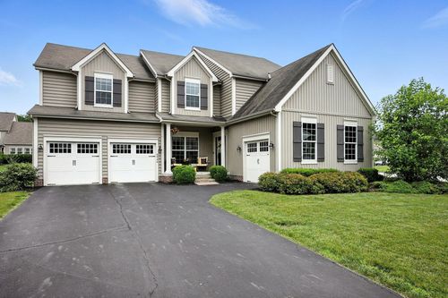 6946 Dean Farm Rd, New Albany, OH, 43054-7106 | Card Image