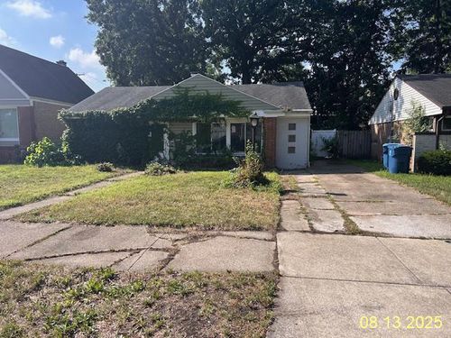 17 167th Pl, Calumet City, IL, 60409-6304 | Card Image