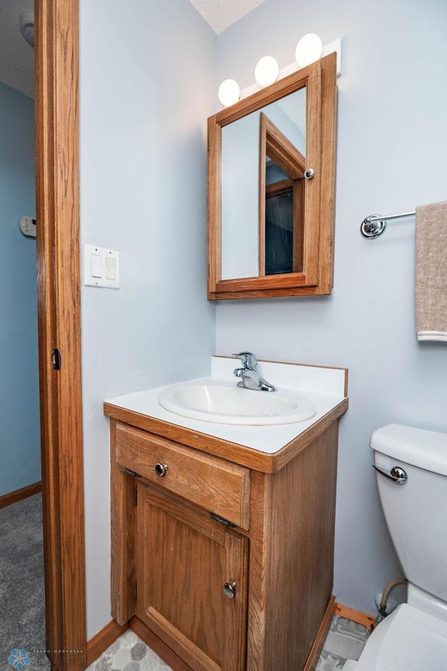 Full Bath | Image 17