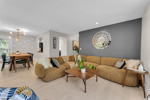 10-1140 Falcon Dr, Coquitlam, BC, V3E2J6 | Card Image