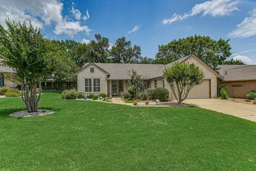 106 Nighthawk Way, Georgetown, TX, 78633-4554 | Card Image