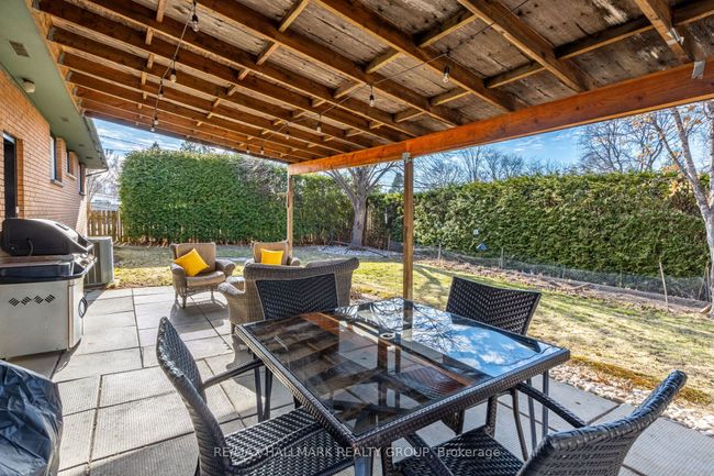 25 Ellery Cres, House other with 4 bedrooms, 2 bathrooms and 3 parking in Nepean ON | Image 28