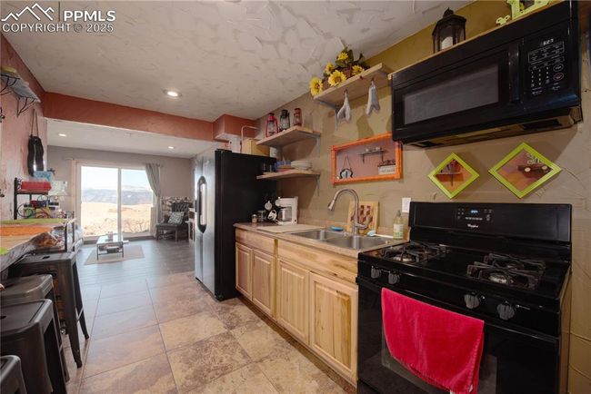 1160 Diamond Back Trl, House other with 5 bedrooms, 5 bathrooms and null parking in Canon City CO | Image 31