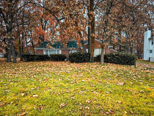 805 N Keller Drive, Effingham, IL, 62401 | Card Image