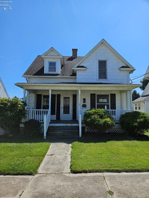 155 Ashford Ave, Bellevue, OH, 44811-1604 | Card Image