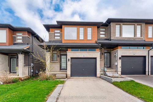 26 Greenwich Ave, Stoney Creek, ON, L8J0L5 | Card Image