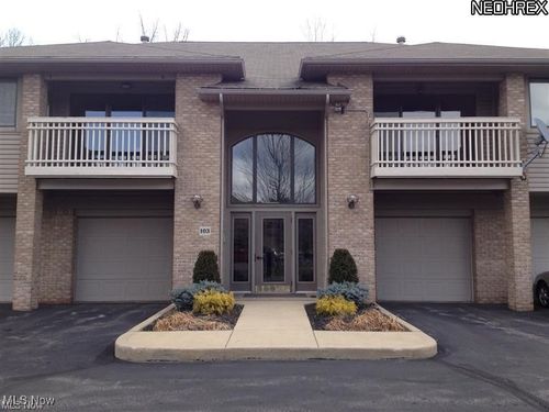 apt-103-3800 Rosemont Blvd, Fairlawn, OH, 44333-9256 | Card Image