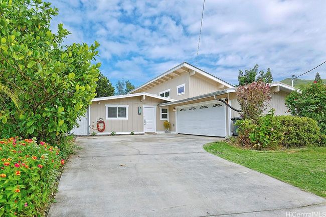 885 Akumu Place, House other with 3 bedrooms, 2 bathrooms and 2 parking in Kailua HI | Image 1