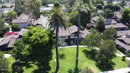 unit-6-7550 Corbin Ave, Reseda, CA, 91335-2422 | Card Image