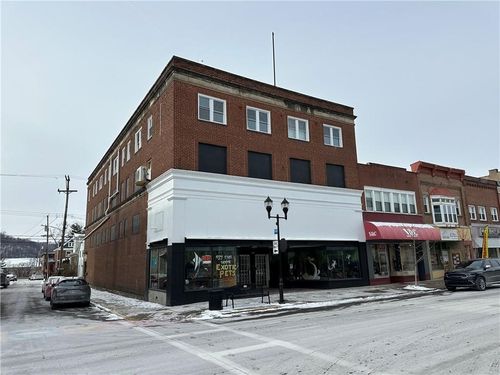 601 Merchant St, Ambridge, PA, 15003-2466 | Card Image