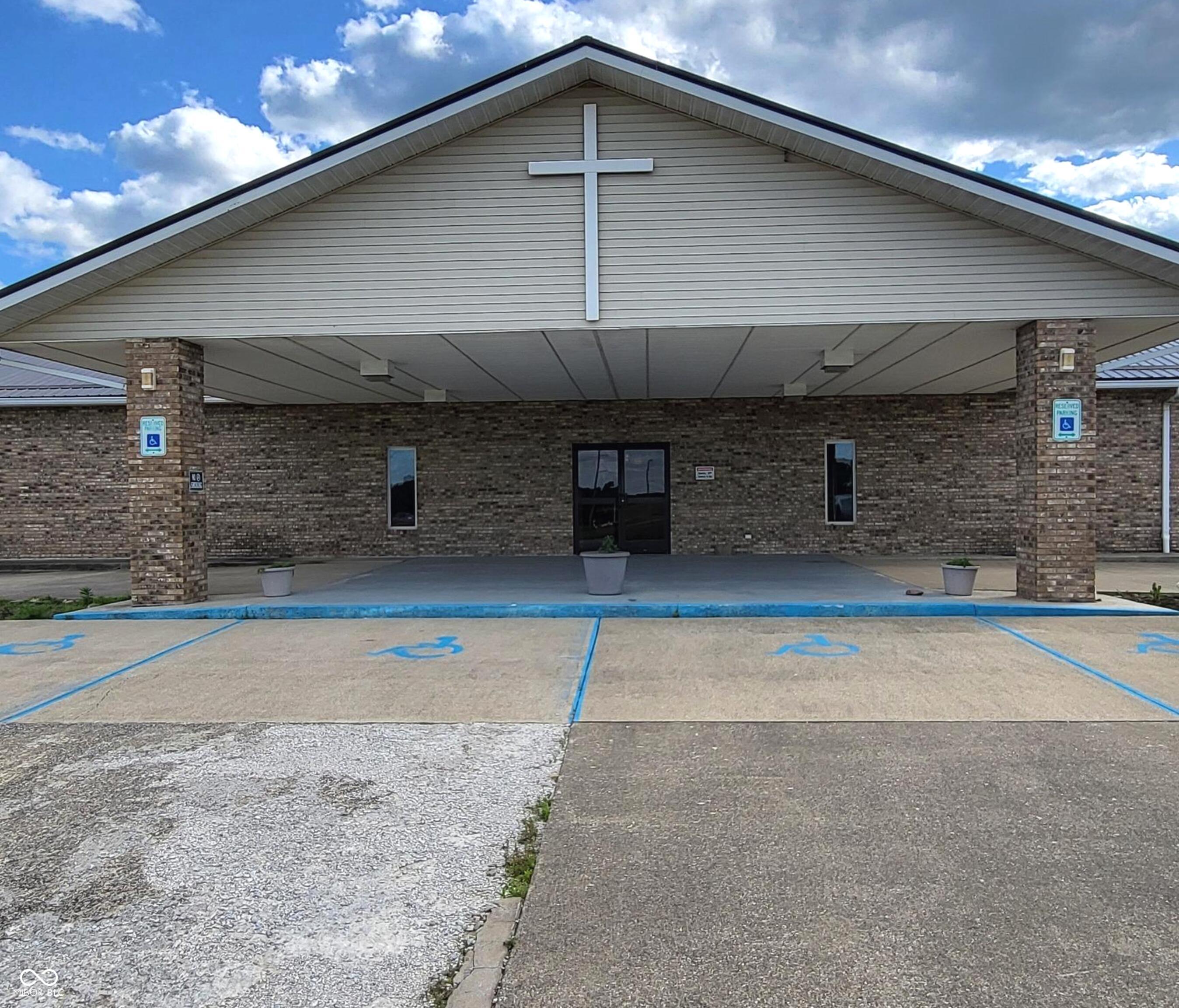 5655 W 500 S, Williamsport, IN 47993