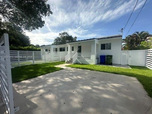 2814-2814 Sw 26th St, Miami, FL, 33133-2116 | Card Image