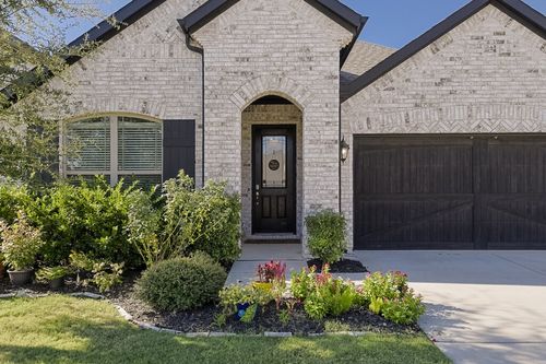 982 E Villas Ct, Lewisville, TX, 75067-4492 | Card Image