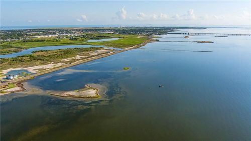 2002 Laguna Shores Rd, Corpus Christi, TX, 78418 | Card Image