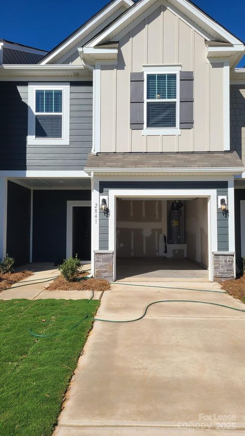 2841 Yeager Dr, Concord, NC, 28027-8817 | Card Image