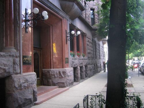 7f-2800 Pine Grove Ave, Chicago, IL, 60657-6141 | Card Image