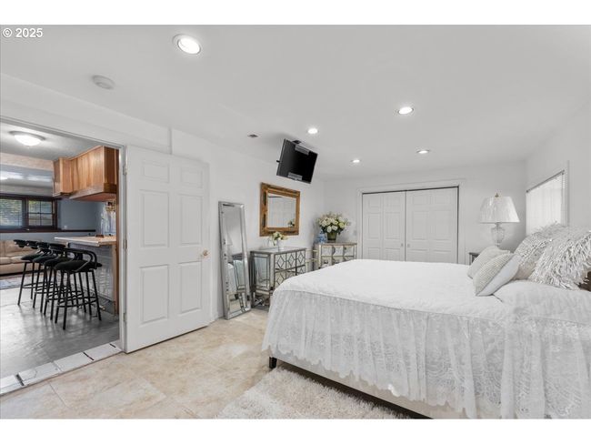 1845 Sw 18 Th Ct, House other with 4 bedrooms, 3 bathrooms and 2 parking in Gresham OR | Image 32