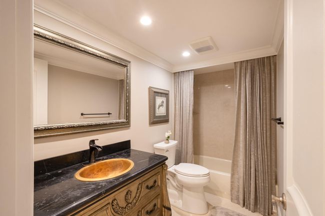 APT-511 - 4900 N Ocean Blvd, Condo with 2 bedrooms, 2 bathrooms and null parking in Lauderdale By The Sea FL | Image 19