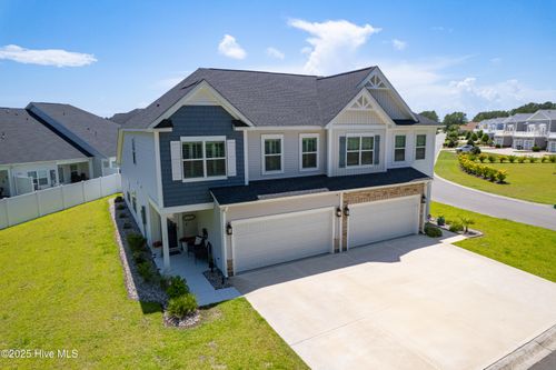 215 Vivian St Nw, Calabash, NC, 28467-7000 | Card Image