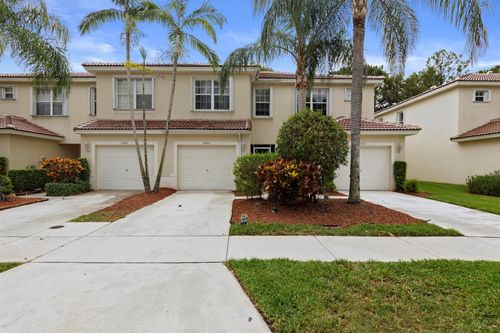 9686 Lago Dr, Boynton Beach, FL, 33472-2756 | Card Image
