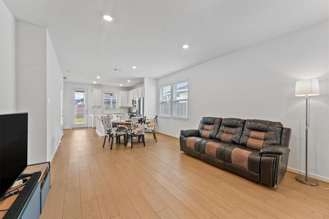 21706 Lime Moss Ln, House other with 3 bedrooms, 2 bathrooms and 2 parking in Cypress TX | Image 6