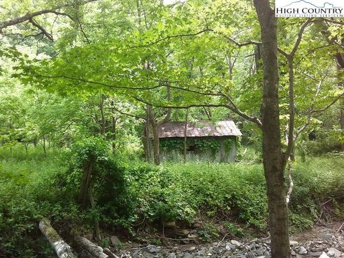 3771 Hwy 421 N Highway, Vilas, NC, 28692 | Card Image