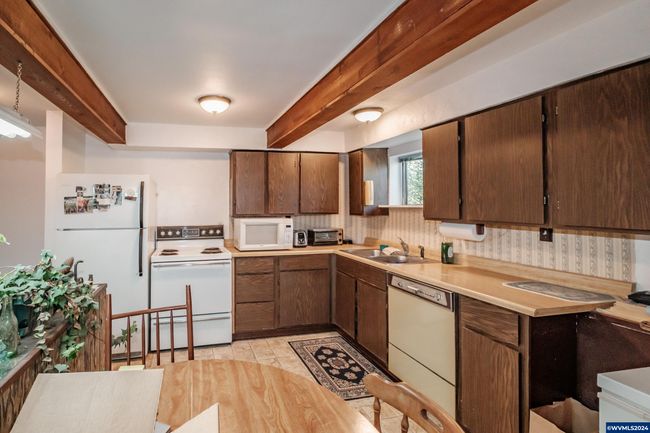32072 Birdfoot Dr, House other with 4 bedrooms, 4 bathrooms and null parking in Tangent OR | Image 17
