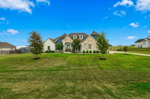 468 Red Bird Dr, Springtown, TX, 76082-2941 | Card Image